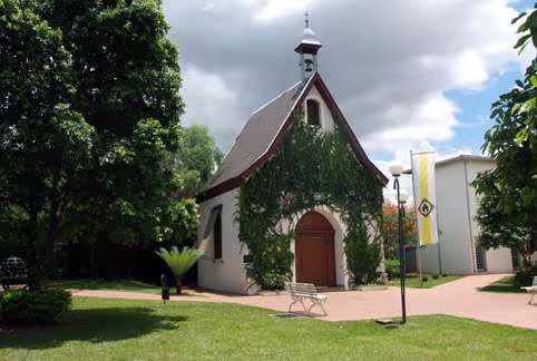 Foto de Santuário da Mãe Rainha
